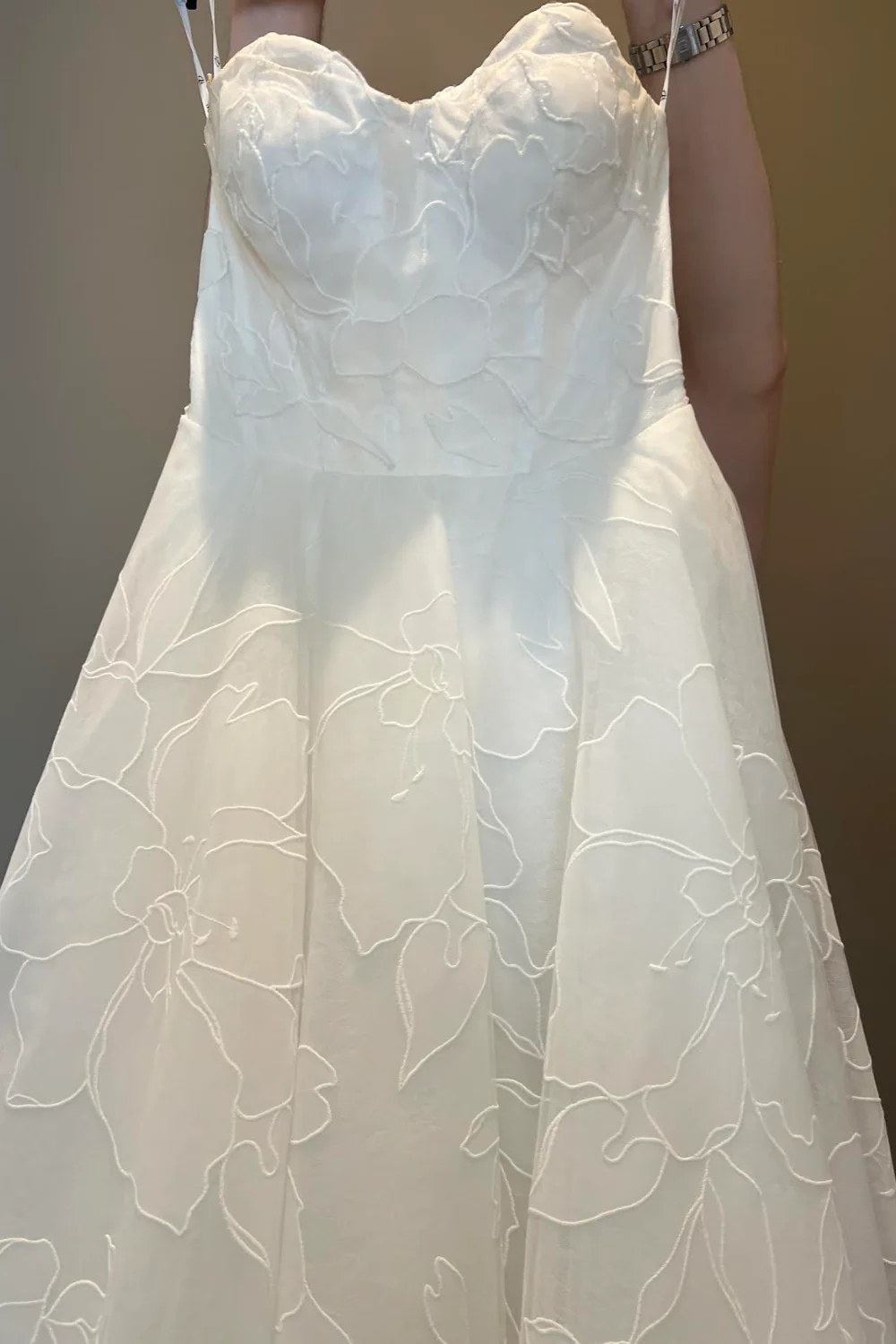Rome with Custom Veil - Image 7