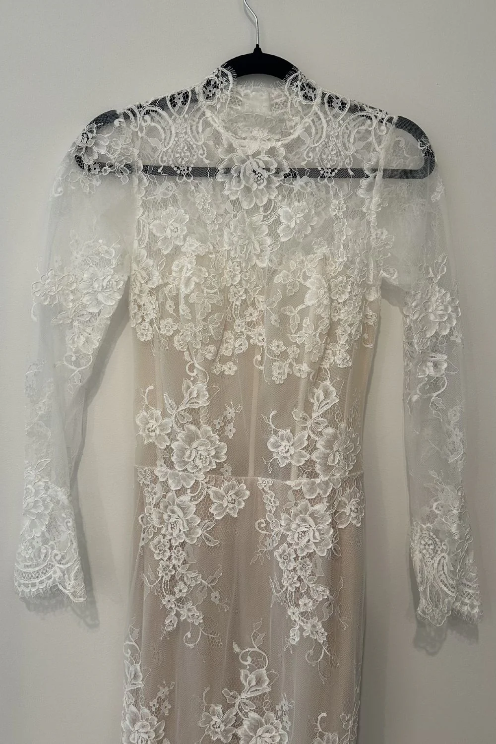 Rosalie with Veil - Image 6
