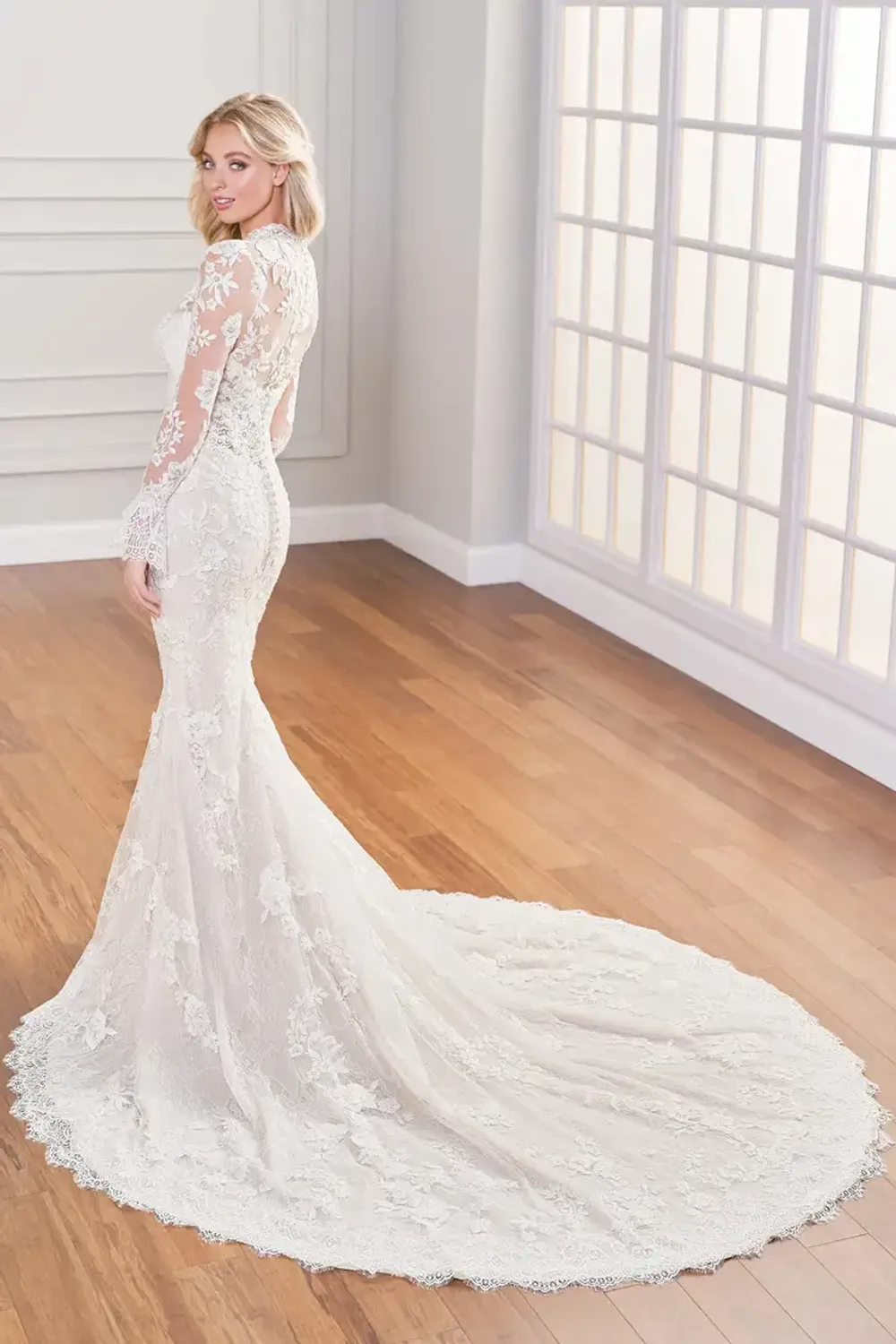 Ryleigh-122237 - Image 2