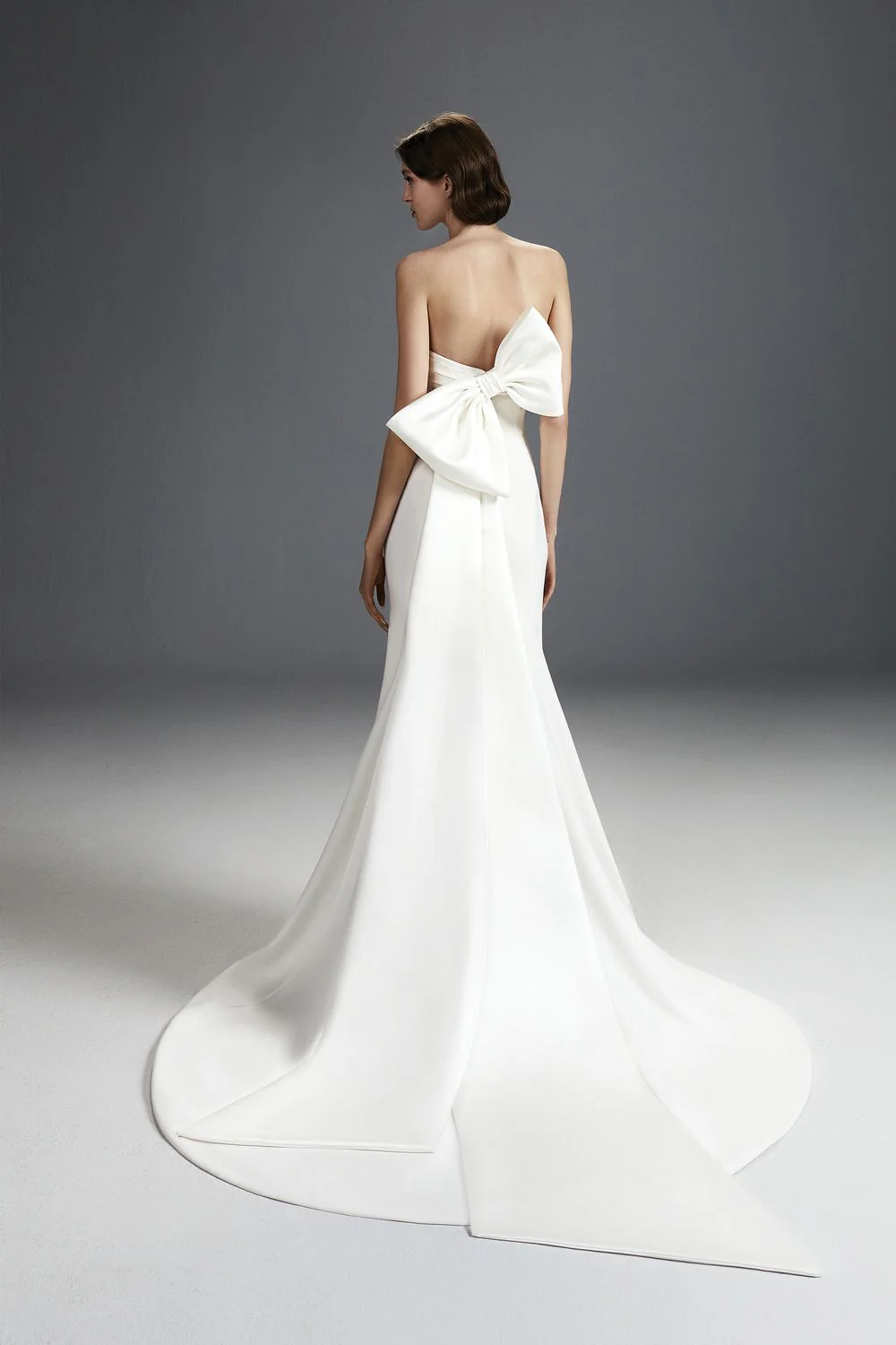 SCULPTED BOW GOWN - Image 2