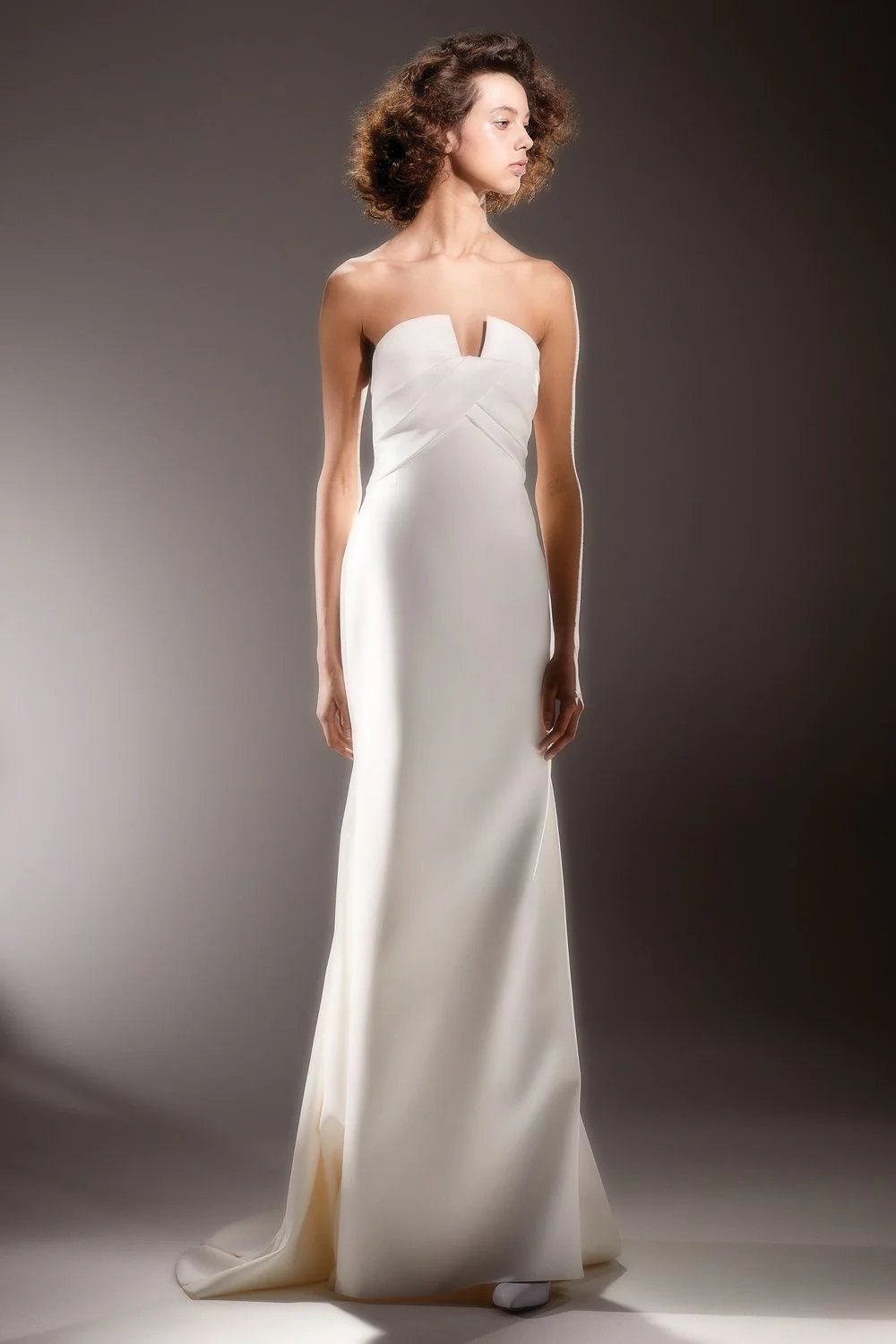 SCULPTURAL WRAP DRAPE