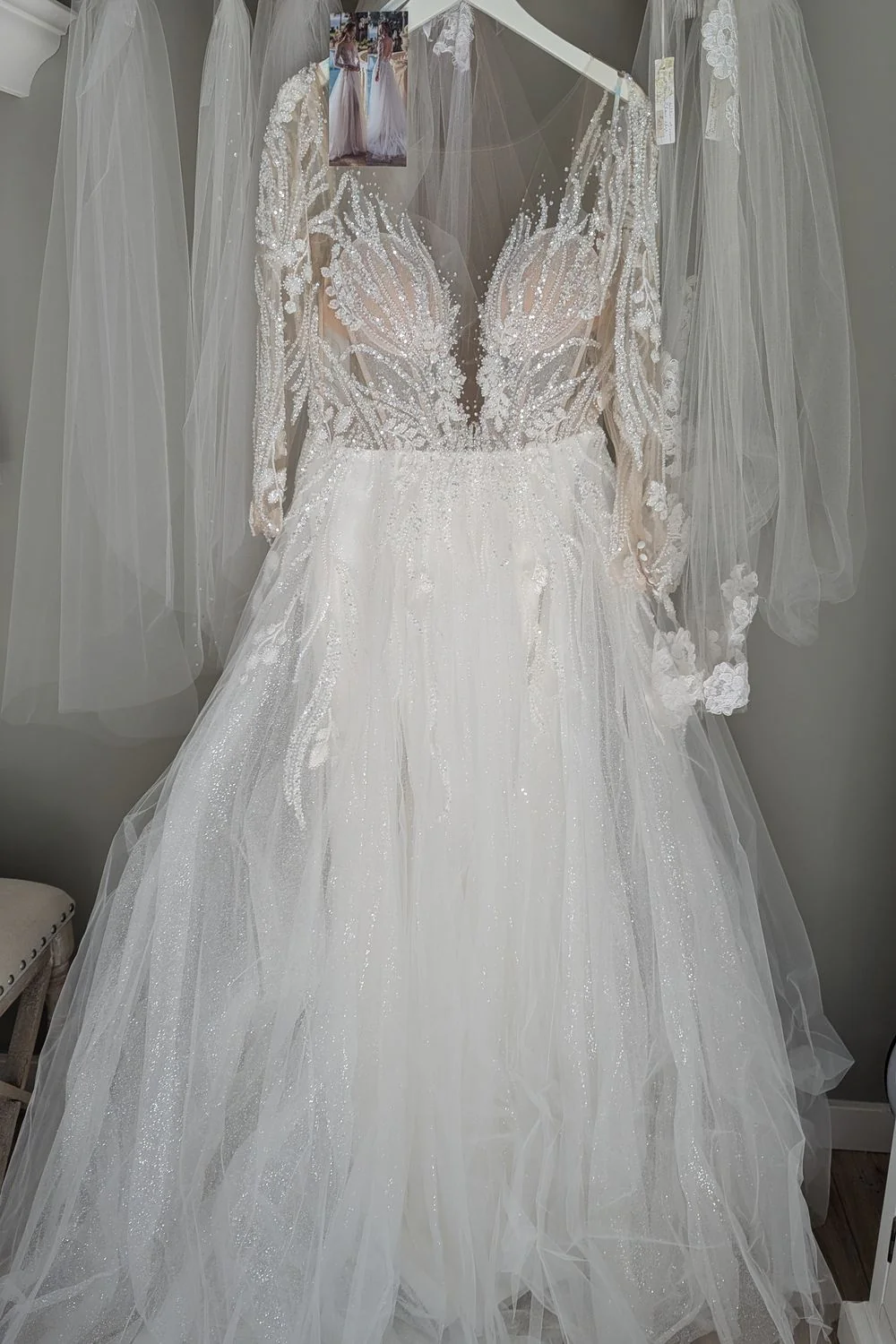 Shelli - Image 7