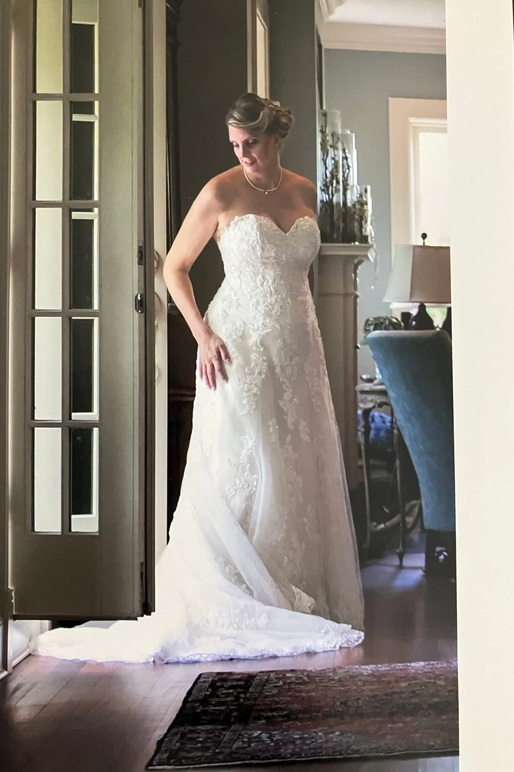 Strapless Sweetheart Neckline - Image 4