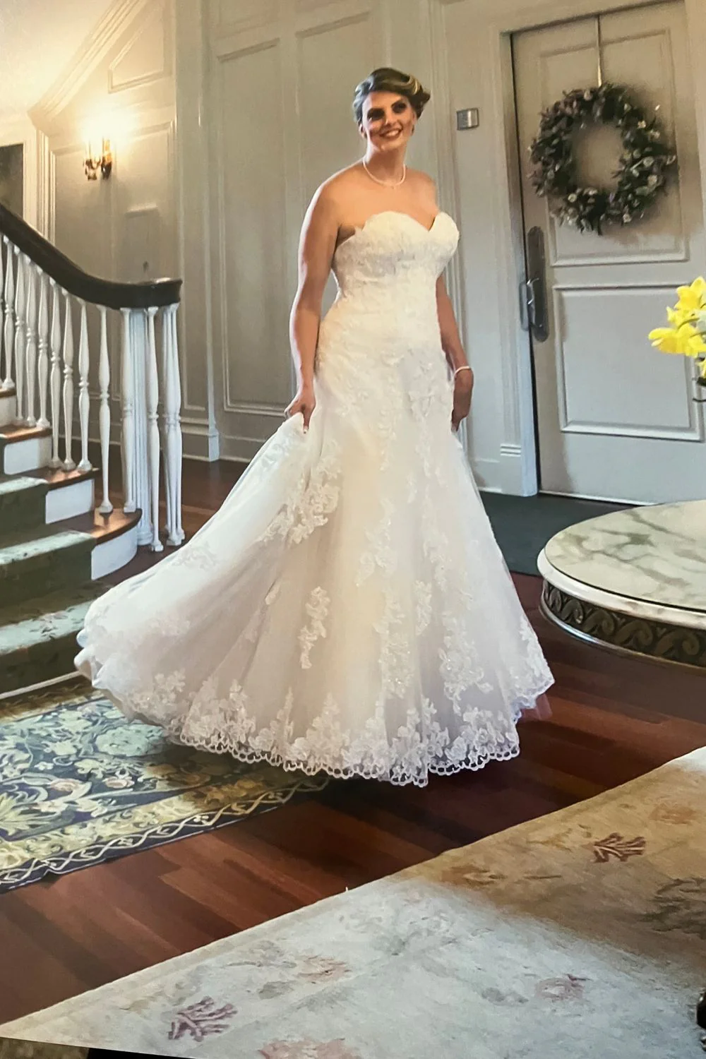 Strapless Sweetheart Neckline - Image 5