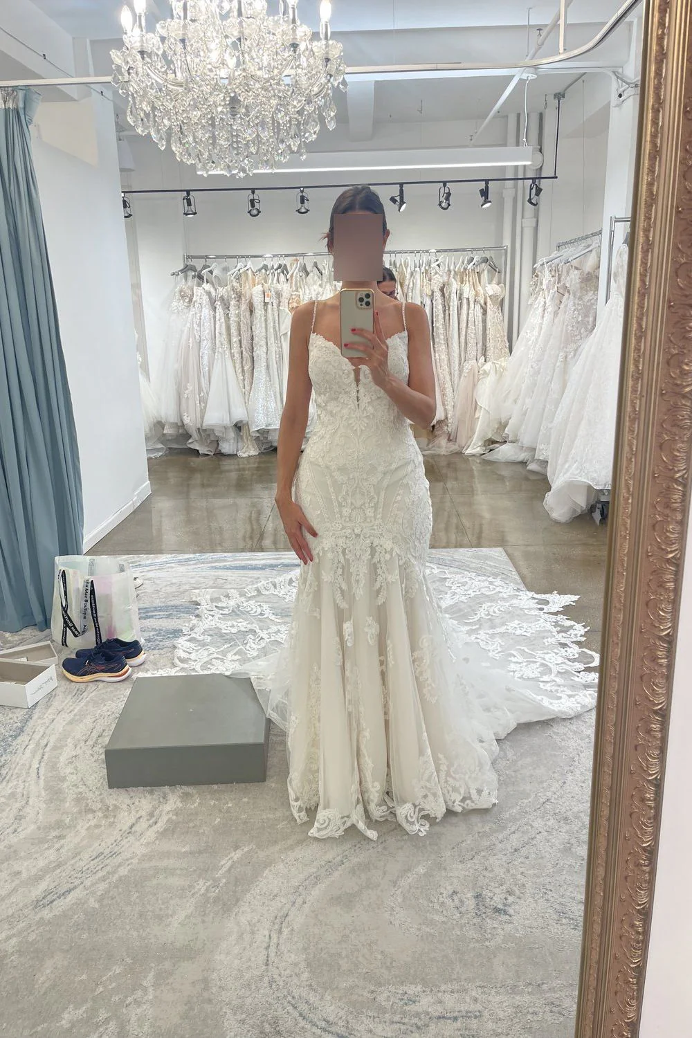 Stunning Lace Gown MJ704 - Image 3