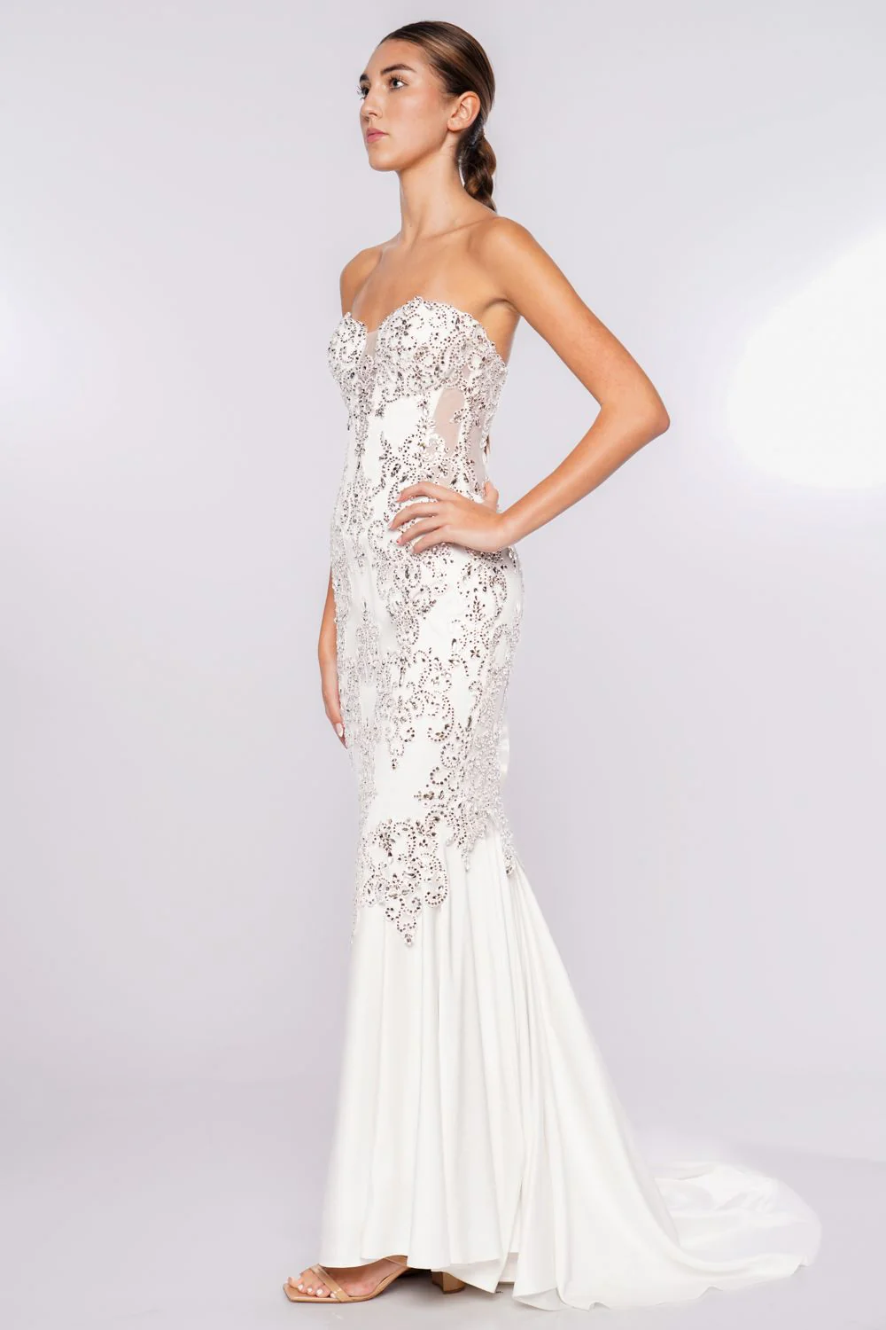 Style # 4711 - With Veil - Image 4