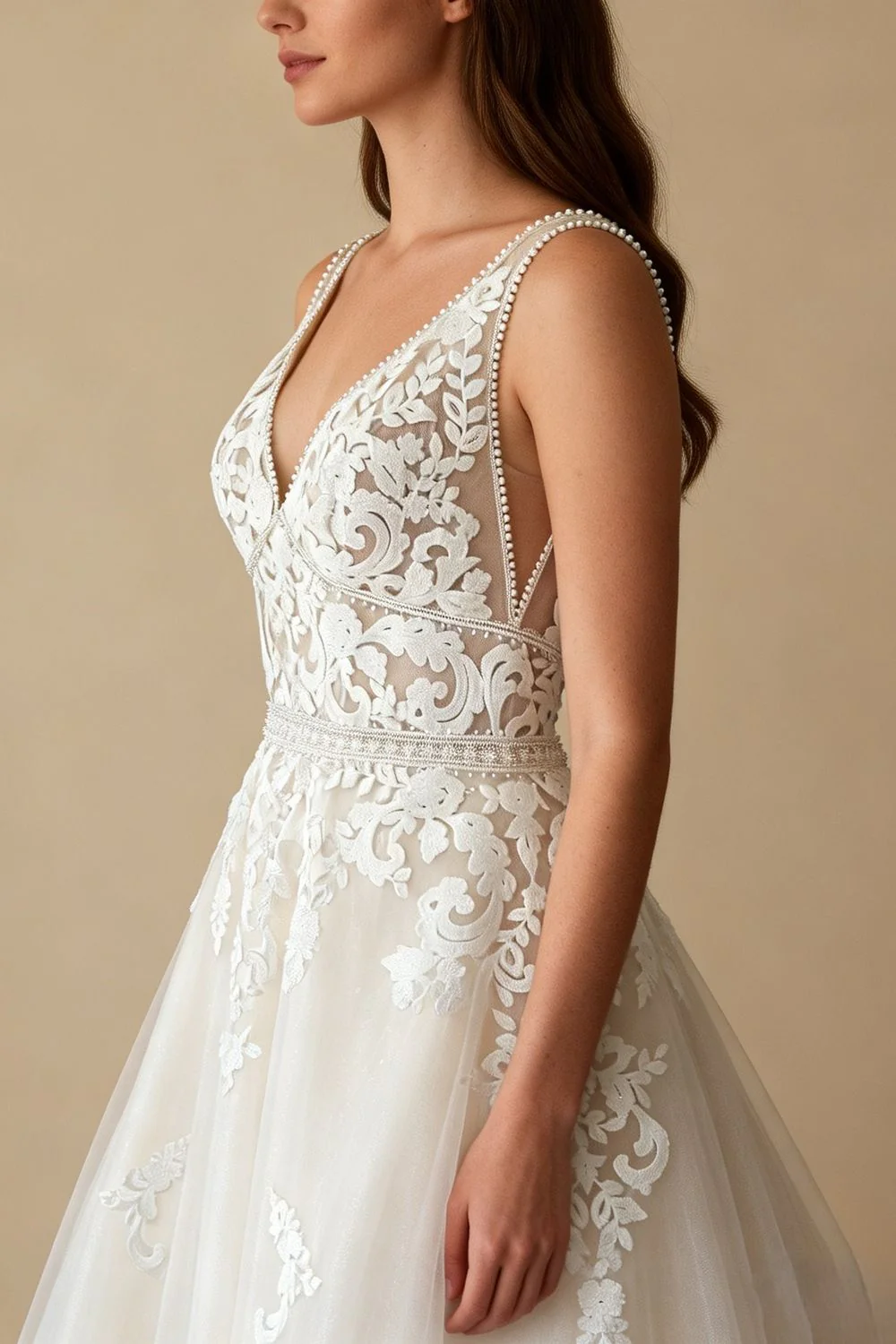 Timeless Ivory Lace A-Line Gown Size 6 - Image 3