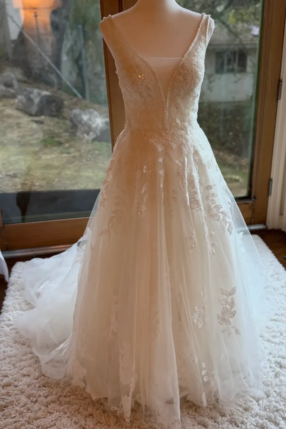 SWG988 with Veil - Image 11