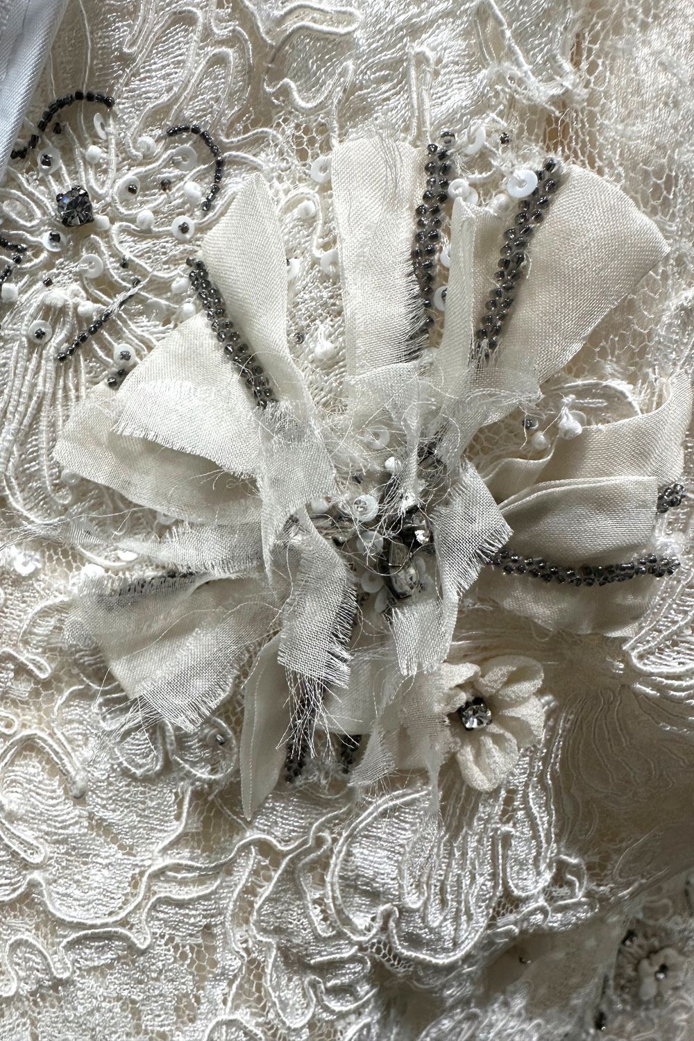 Valeria with Veil - Image 7