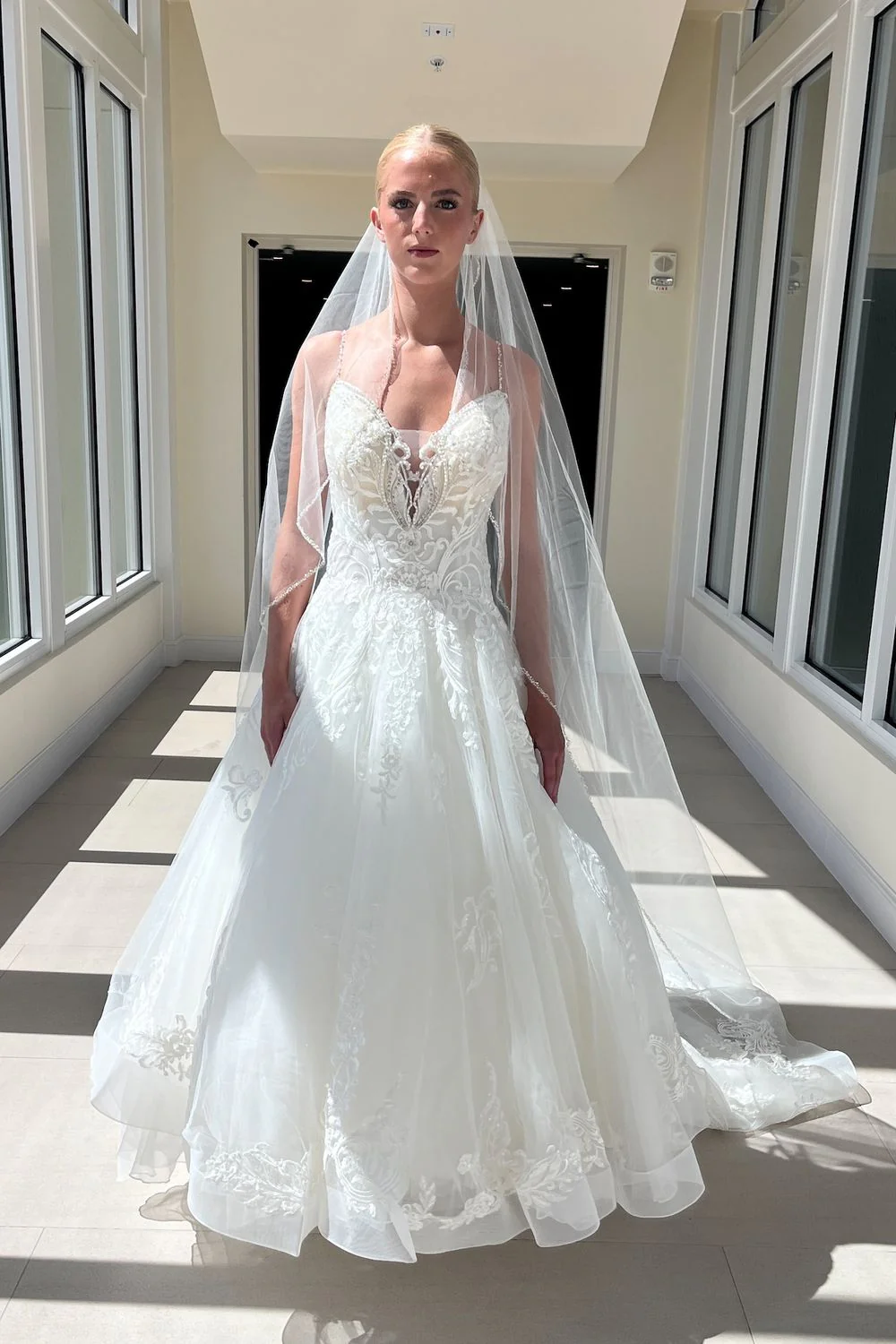 Vanilla Sposa Wedding Dress with Veil