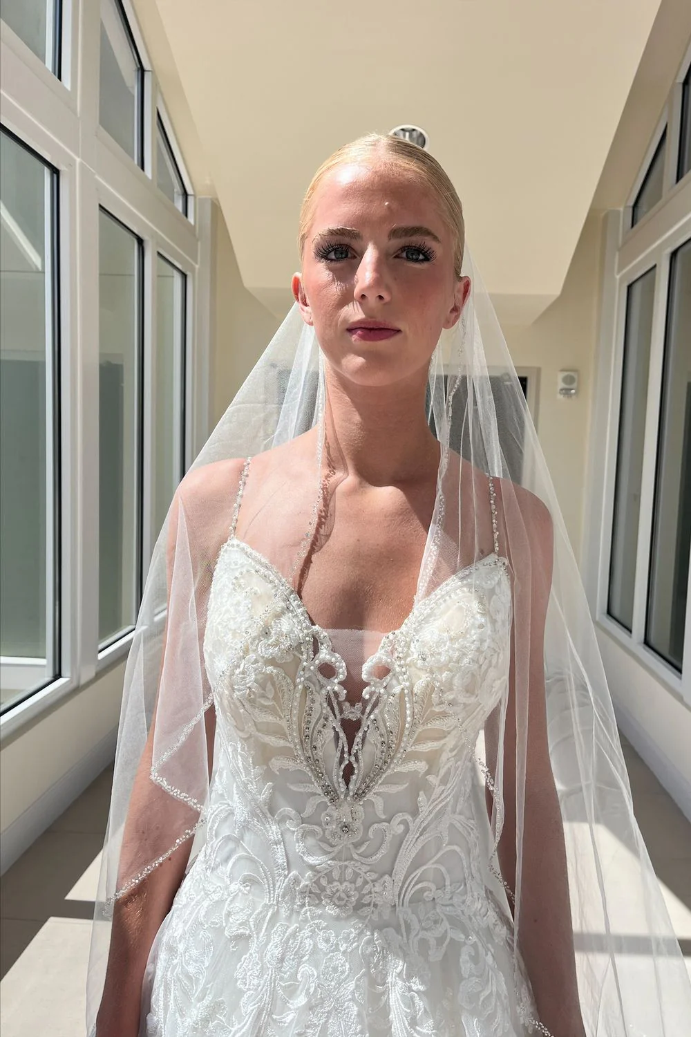 Vanilla Sposa Wedding Dress with Veil - Image 3