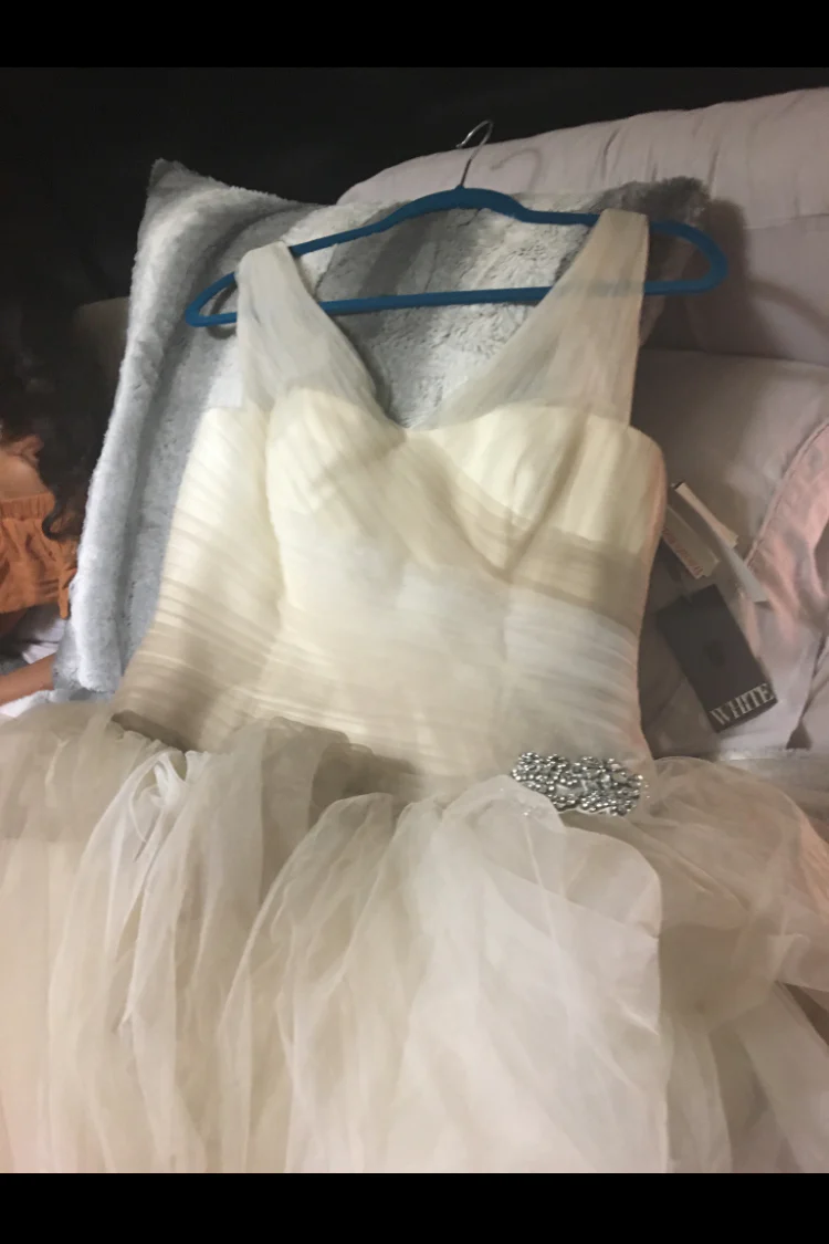Vera Wang VW351157 - Image 3