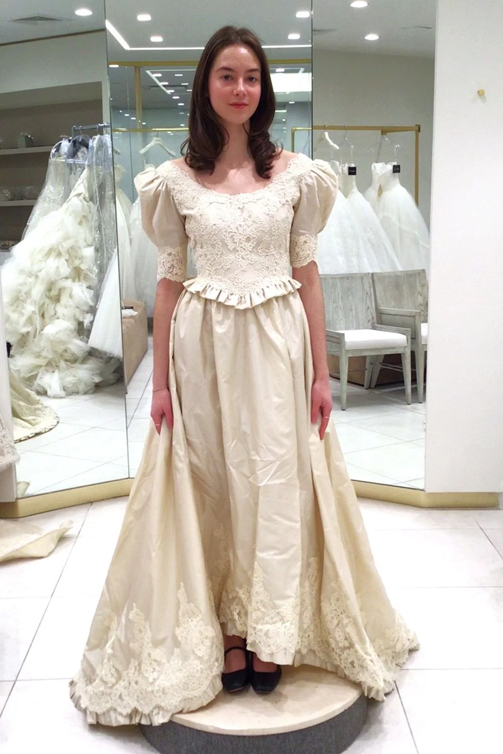 Vintage Ballgown Dress with Veil - Image 3