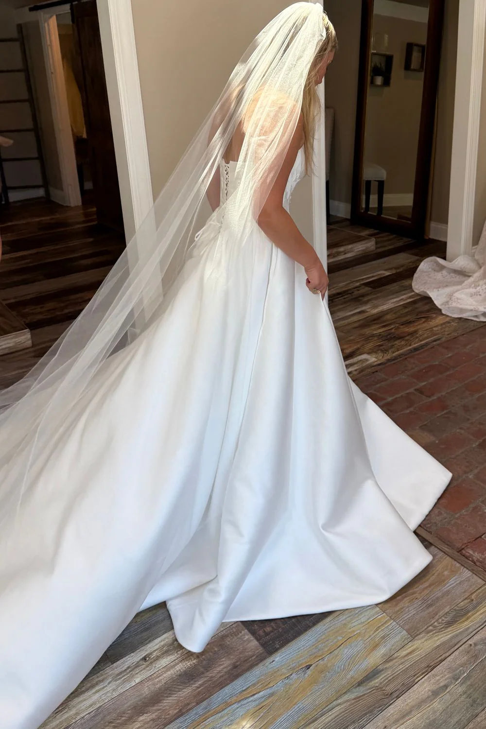 Vivienne - Image 6