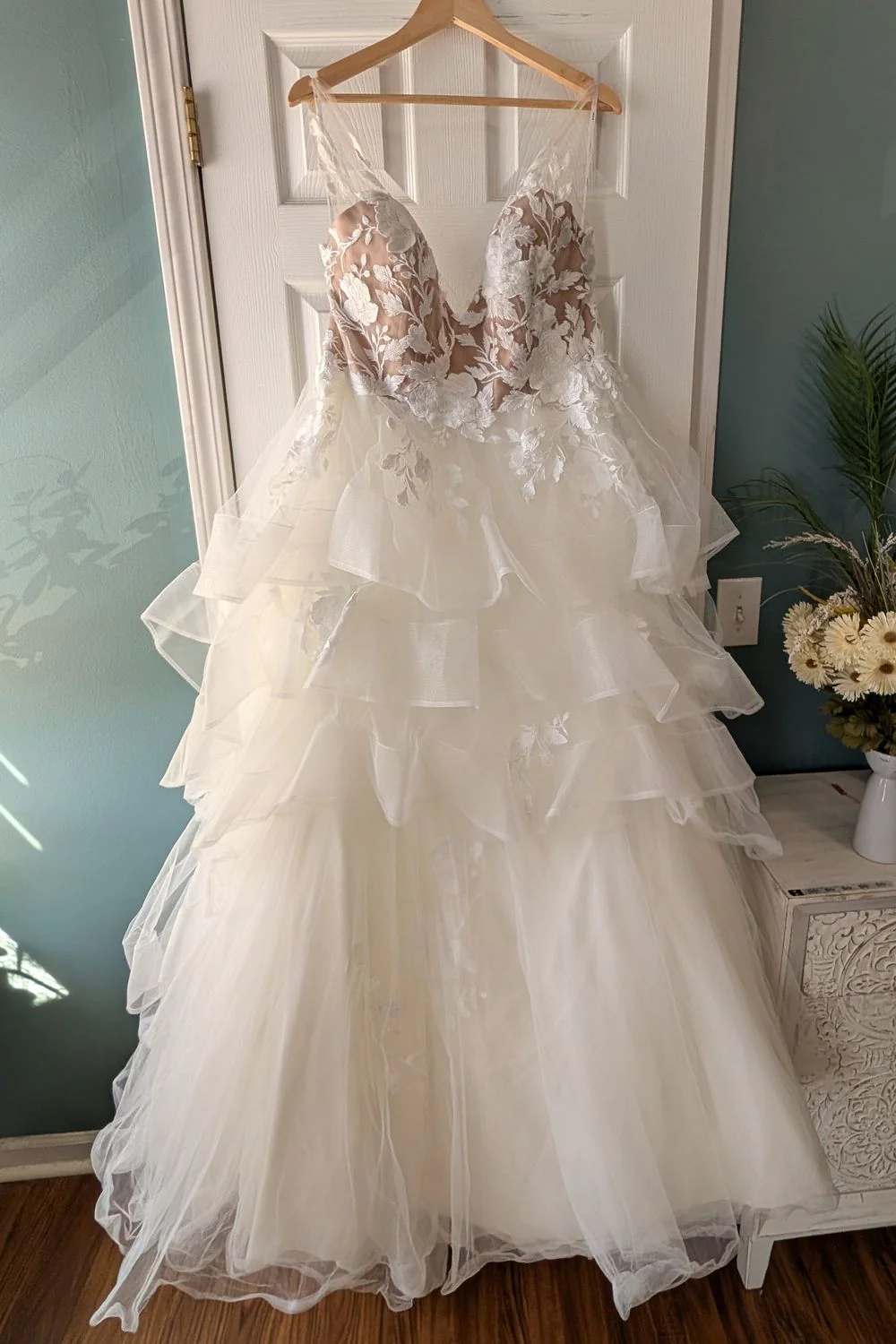 Watters Queenie - Image 2
