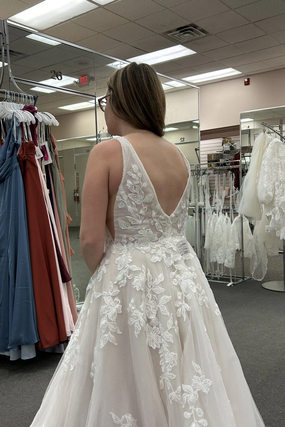 Wedding Dress - Ballgown; size 14 - Image 3
