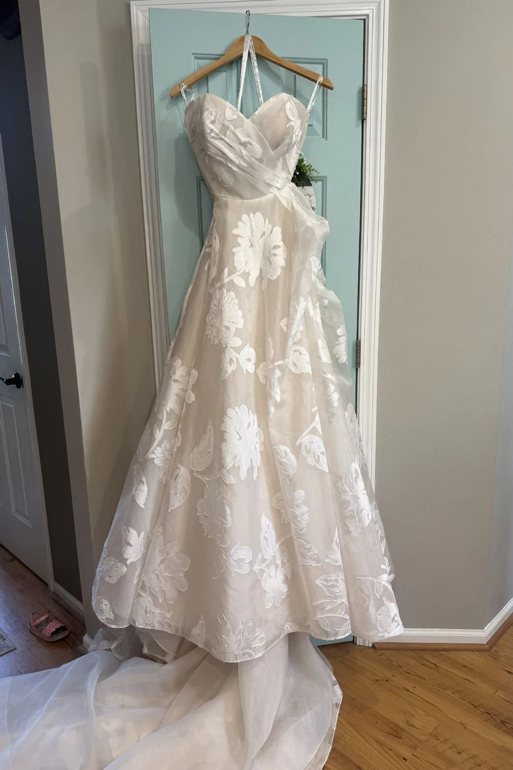 Wedding dress - ballgown; size 14