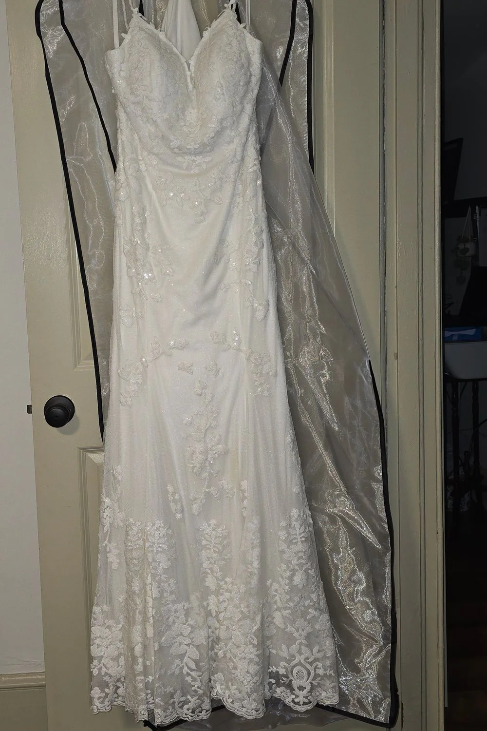 Felix Gown with Veil - Image 4