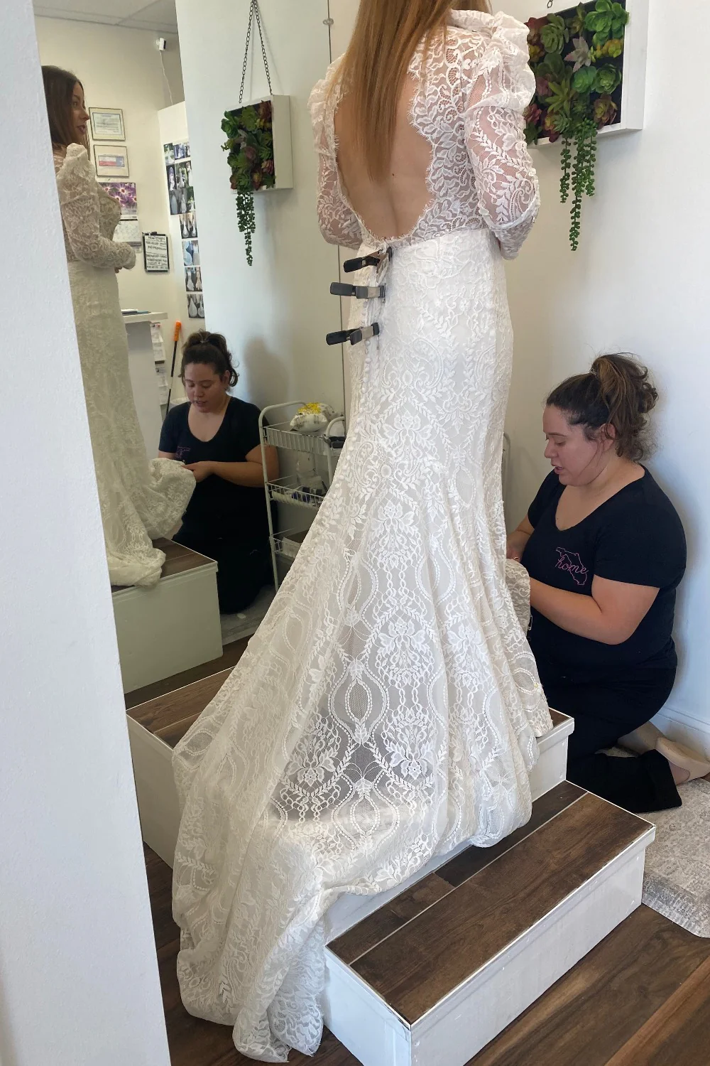 Wilderly Bride Beth Dress! - Image 4