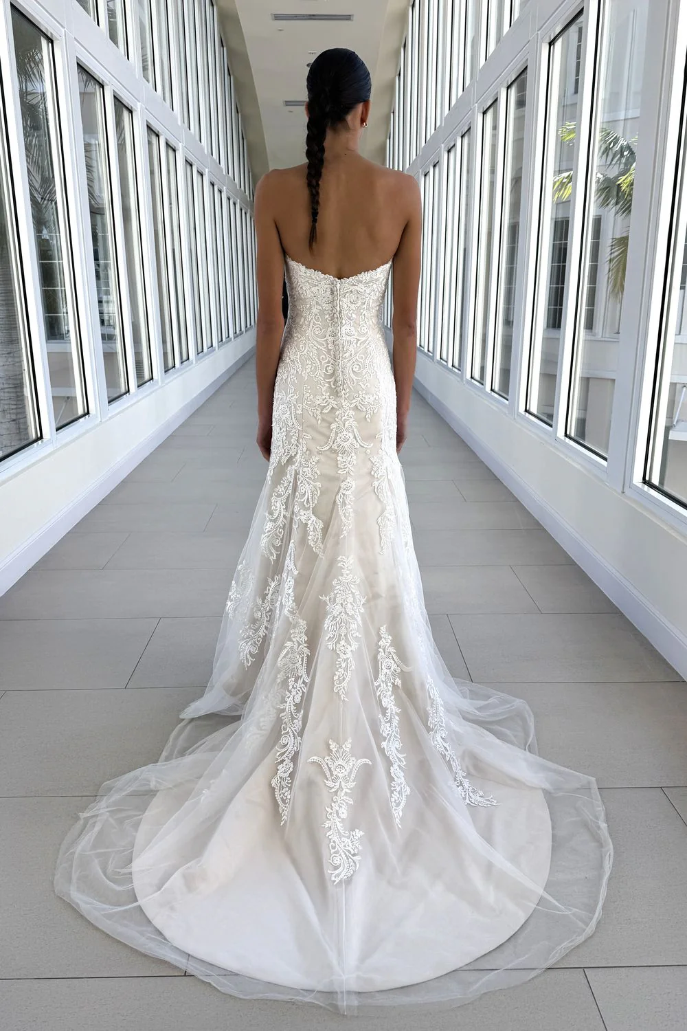 Winstyn with Veil and Belt - Image 3