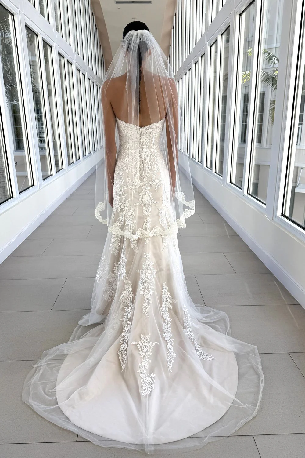 Winstyn with Veil and Belt - Image 4