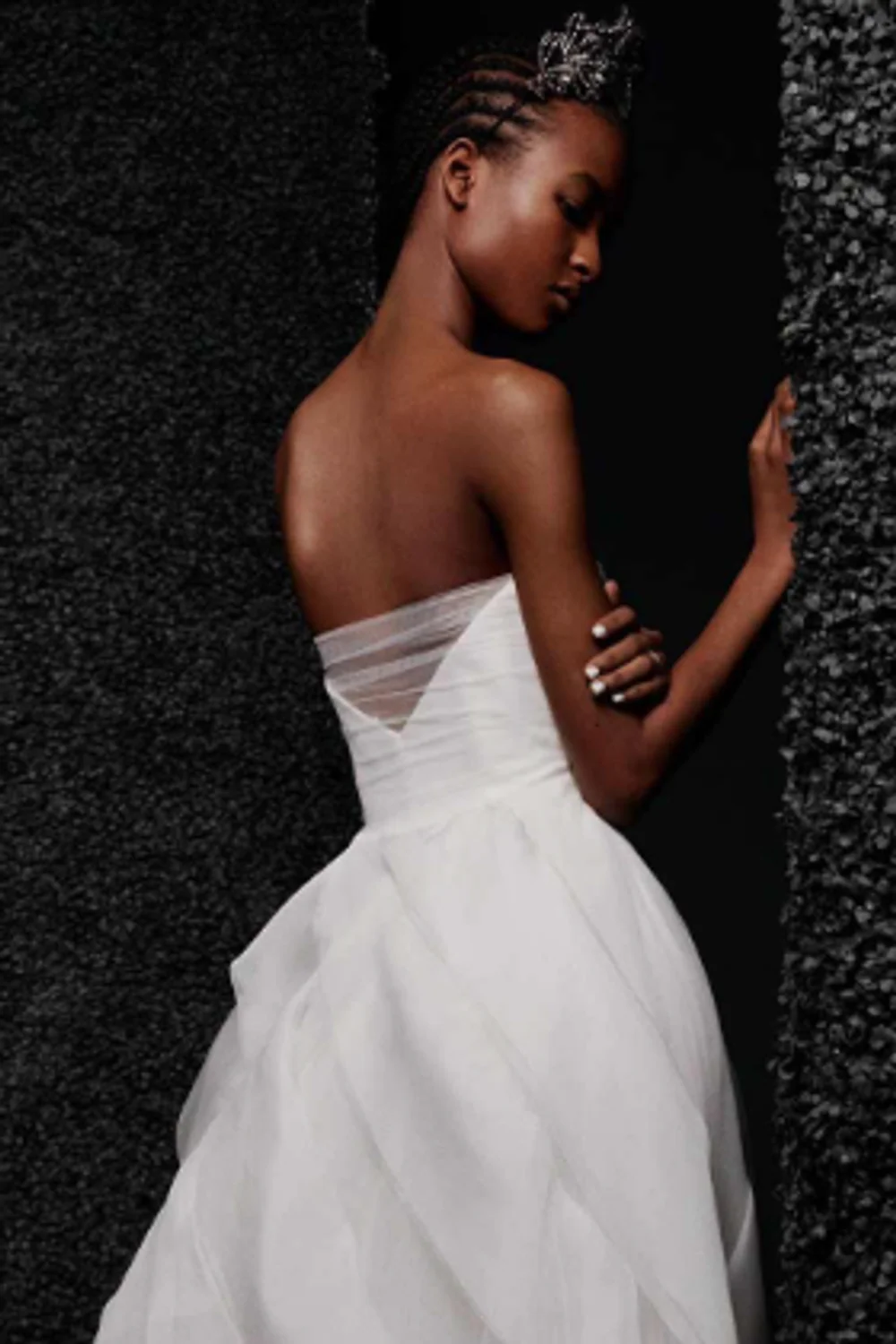 YVETTE - Image 3